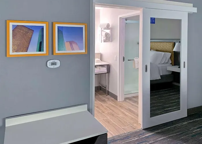 Hampton Inn & Suites Houston East Beltway 8, Tx