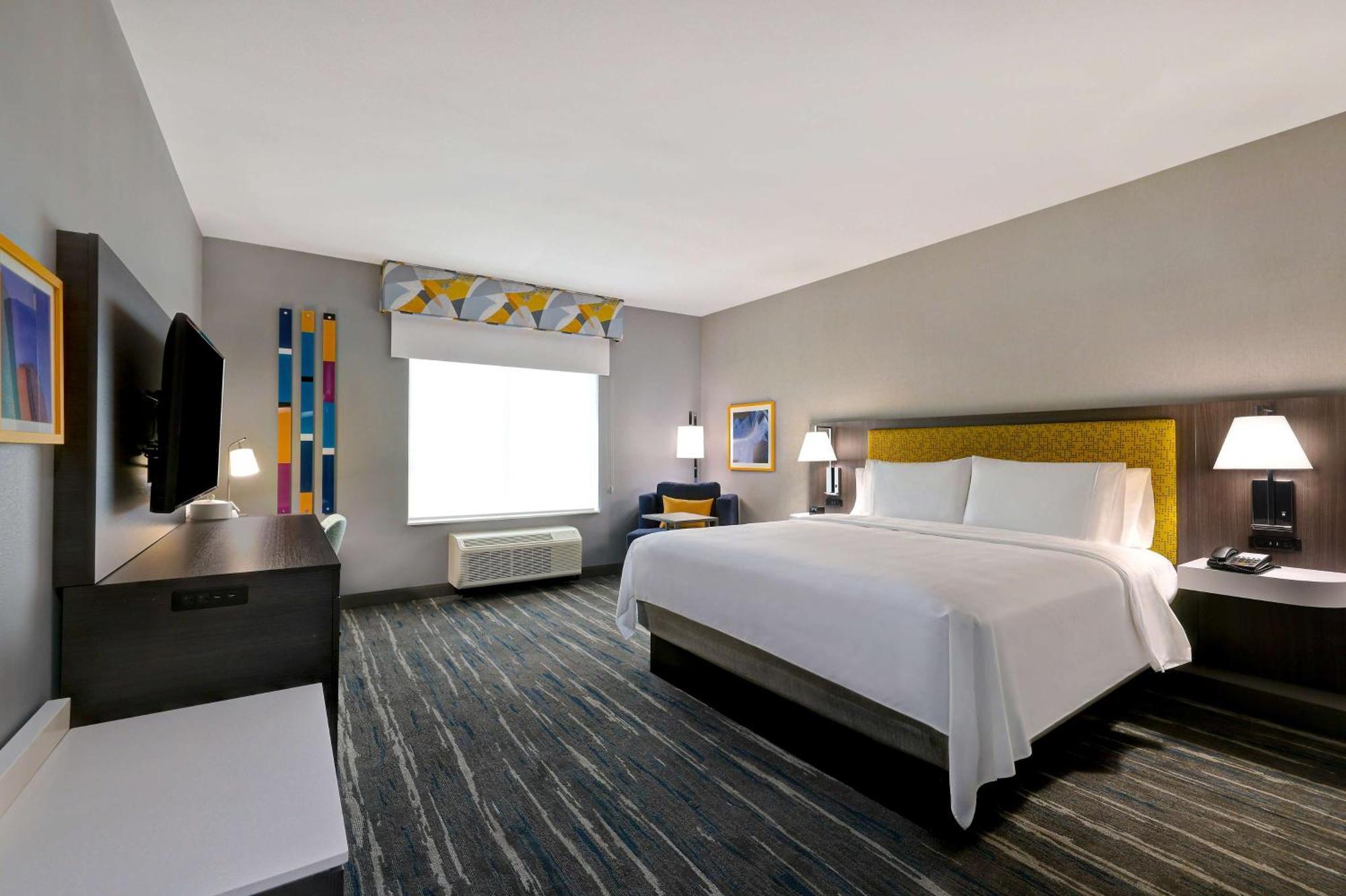 Hampton & East Beltway 8, Tx Hotel Cloverleaf
