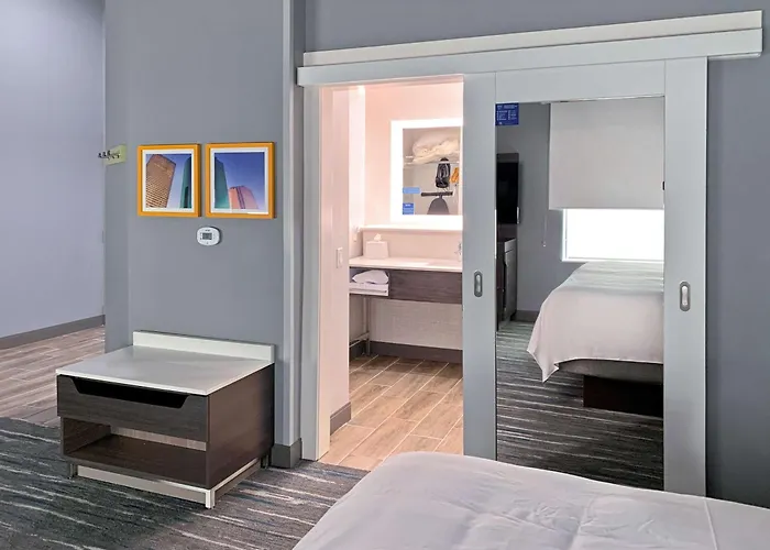 Hampton Inn & Suites Houston East Beltway 8, Tx